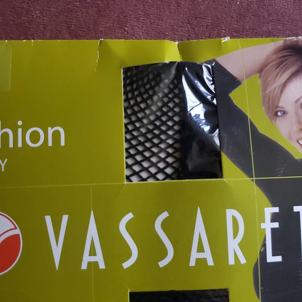 Vassarette Black Fashion Hosiery for Women
